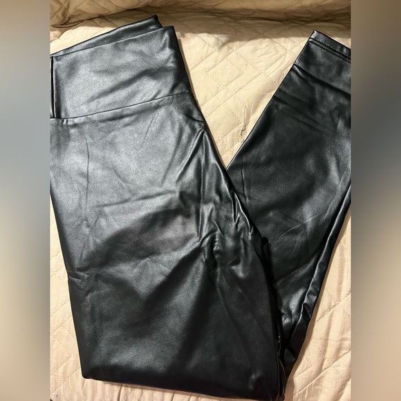 NWT Booty Gal high waisted faux leather leggings - XL - Picture 10 of 13